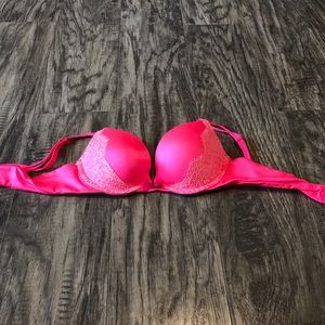 COPY - Victoria’s Secret push up bra